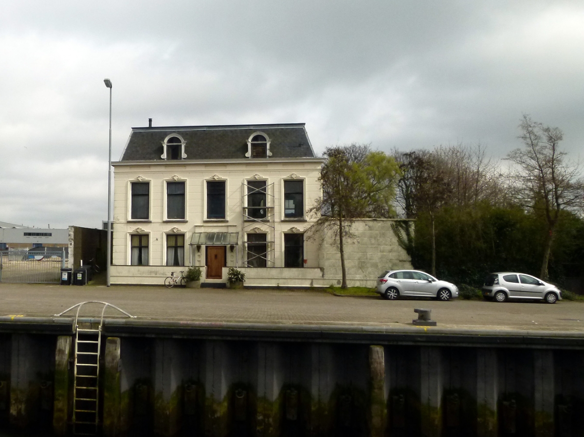 P1060835                                